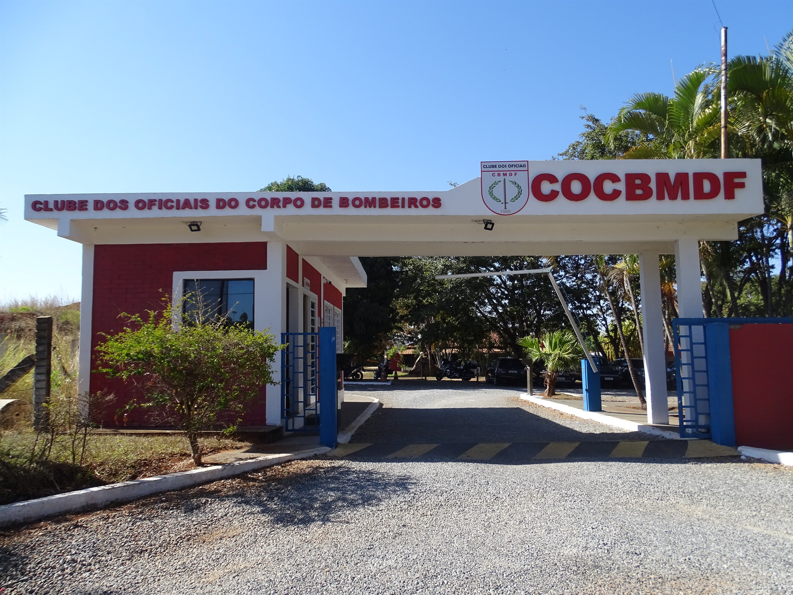 Entrada principal do Clube dos Oficiais CBMDF